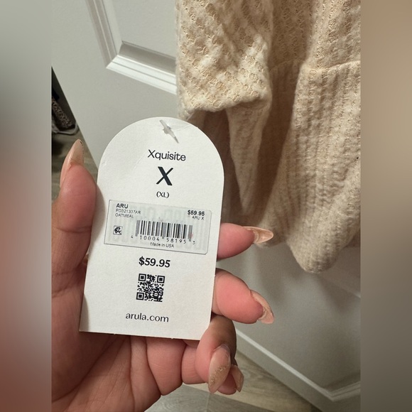 NWT Arula Cropped Cardigan - Picture 5 of 5